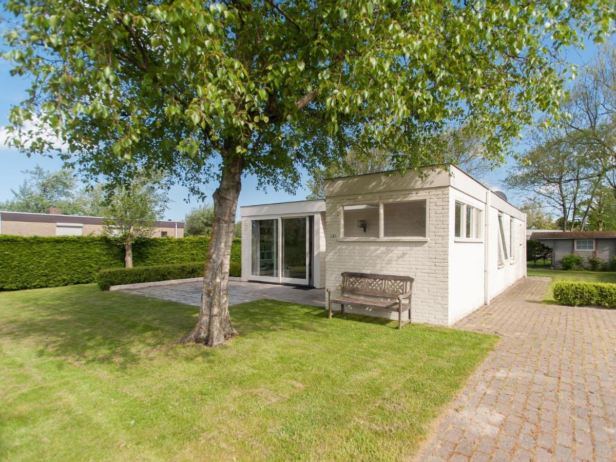 Cozy Holiday Home In Julianadorp With Garden Экстерьер фото