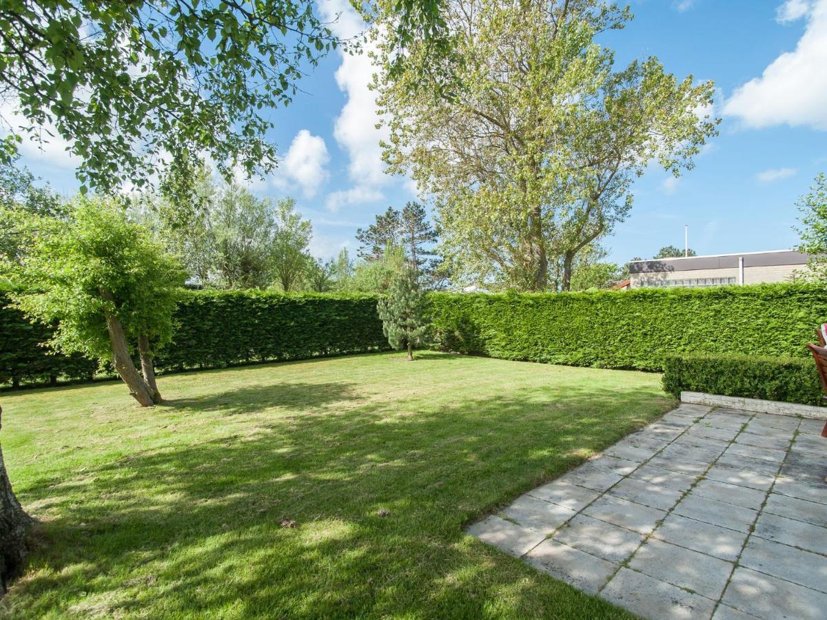Cozy Holiday Home In Julianadorp With Garden Экстерьер фото